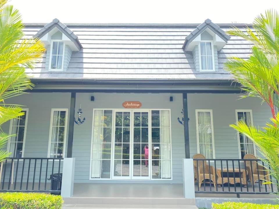Crown View Beach Resort Koh Chang Exterior foto